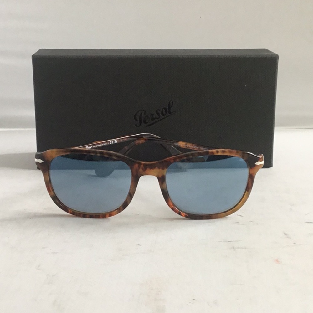 PERSOL SUNGLASSES UNISEX.